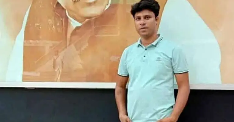 ট্রাফিক পুলিশ সদস্য ফারজুল ইসলাম রনি